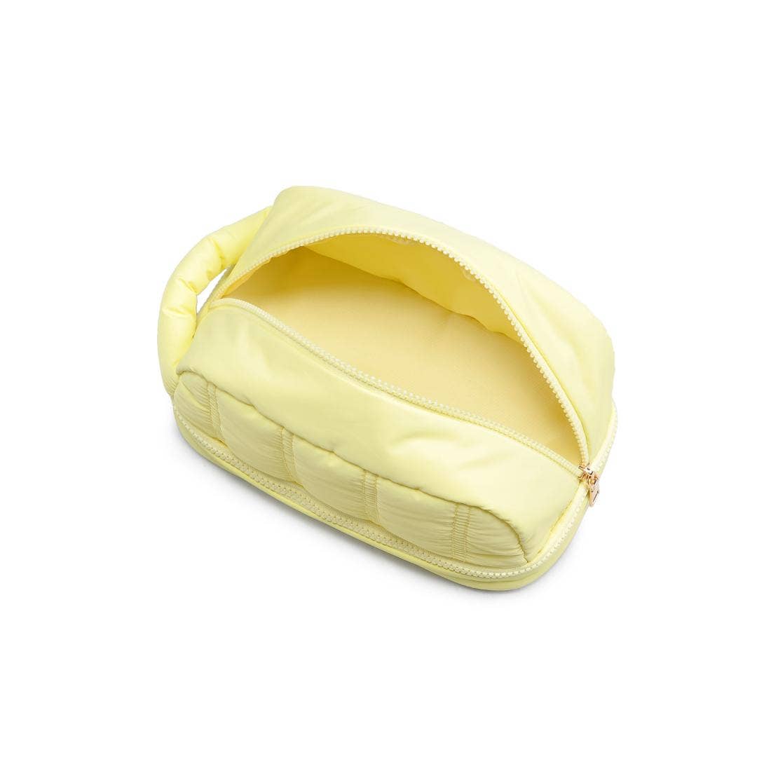 Jet Nylon Dopp Kit: Cream