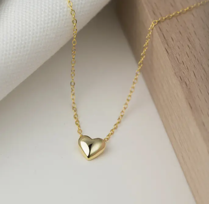 Dainty Heart Necklace - Silver or Gold