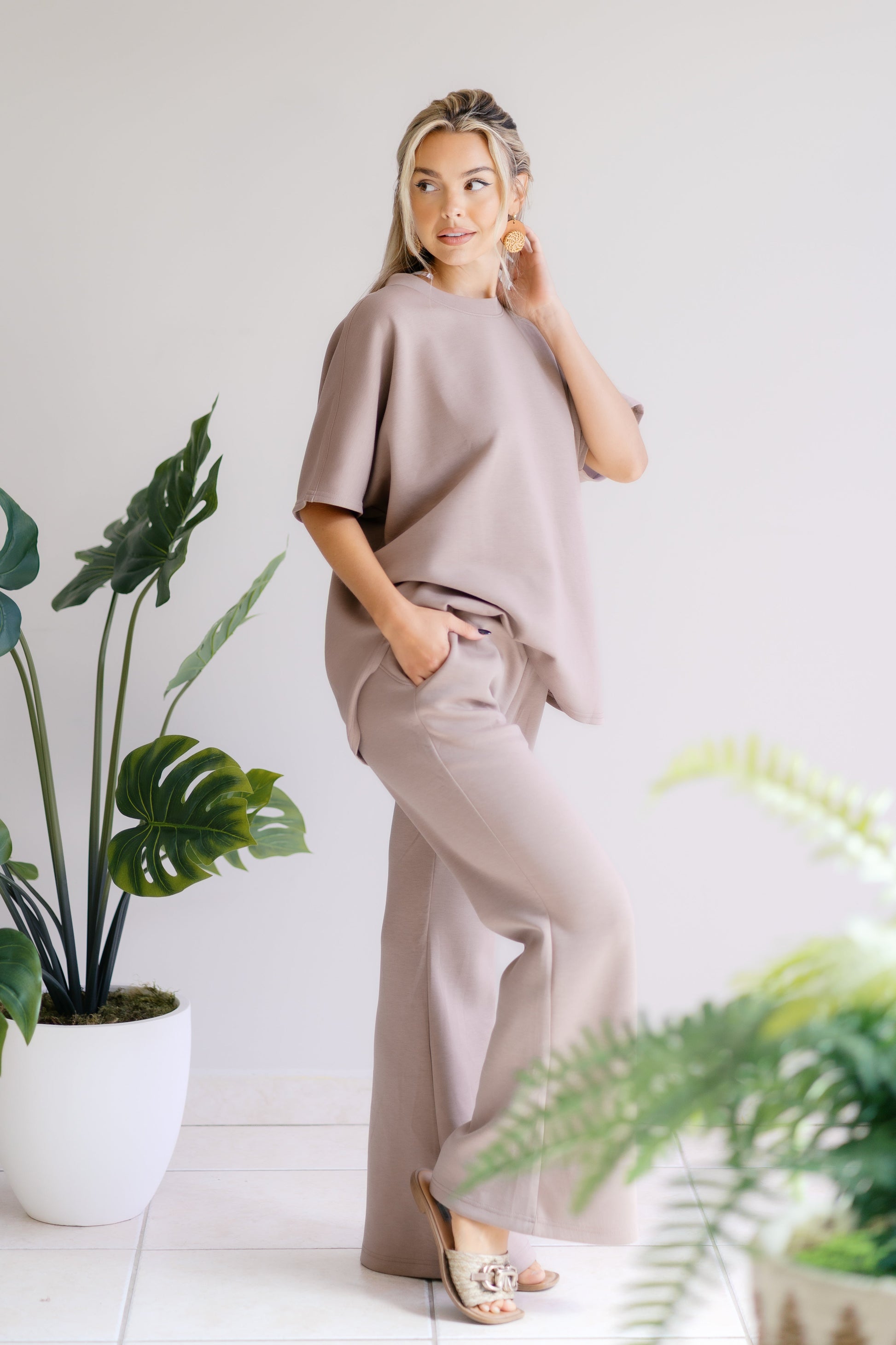 unique-id-80ba6c07-b5b0-45d3-bdcf-5dd48413abe0