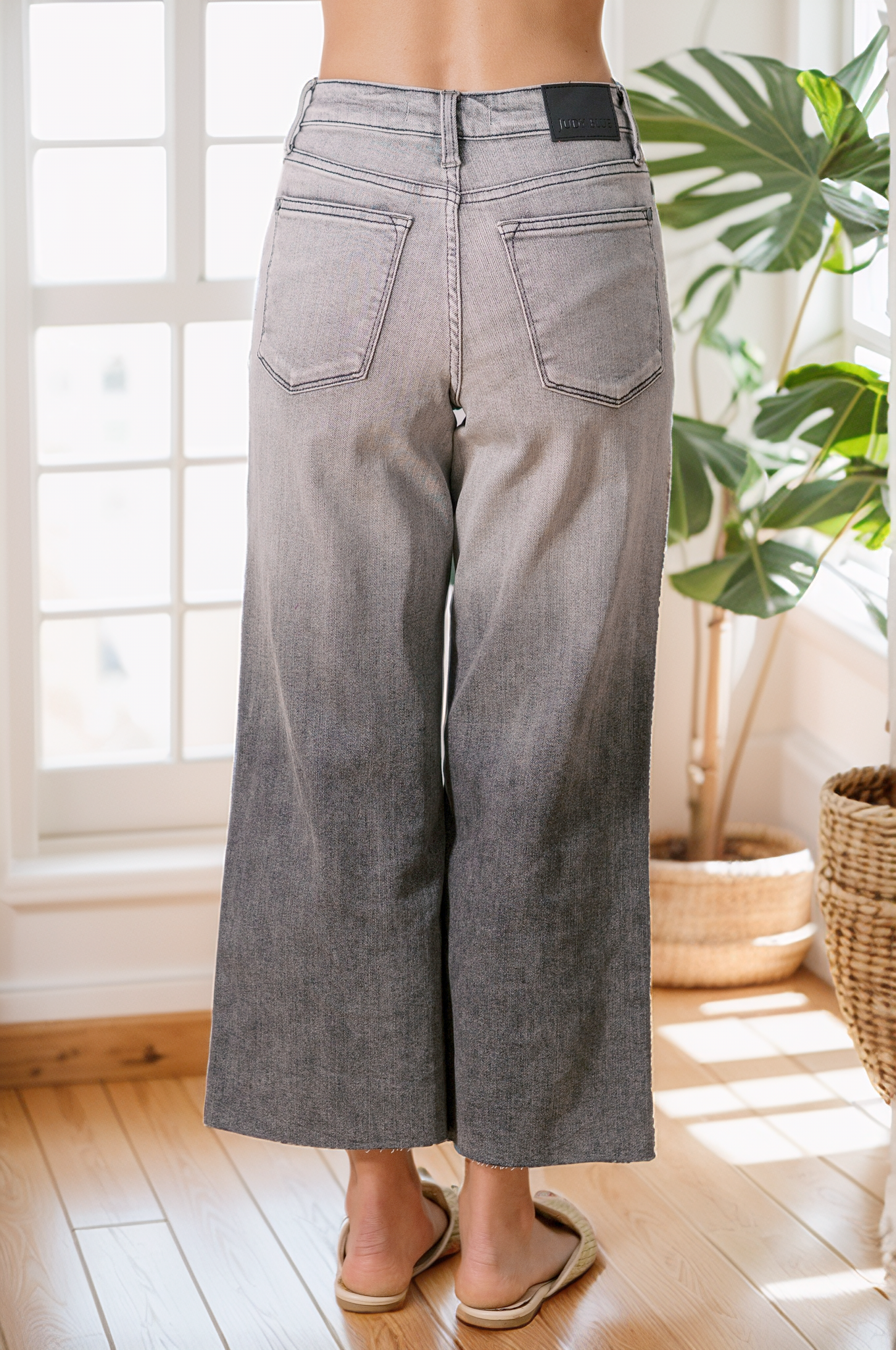 unique-id-c6adcc6d-251f-479f-9c2b-78cd24d00207