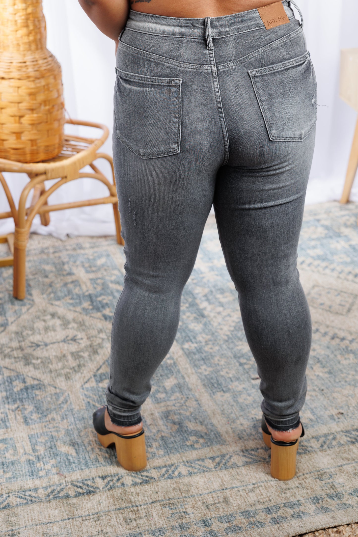 unique-id-41ac1ac1-4d83-4524-9f9d-058cb51050a3