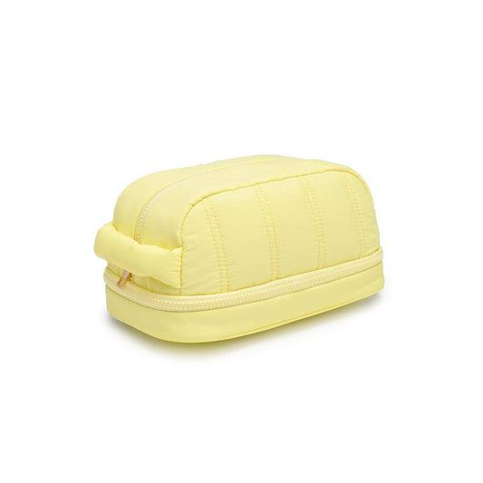 Jet Nylon Dopp Kit: Butter