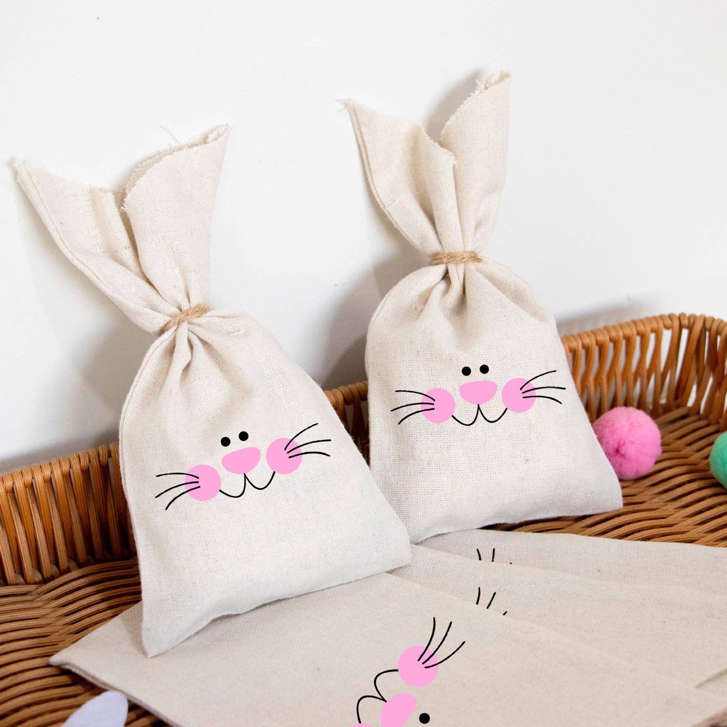 Easter Bunny pattern Candy Bag Easter Gift Wrapping Bag: Rabbit burlap sack (including rope)