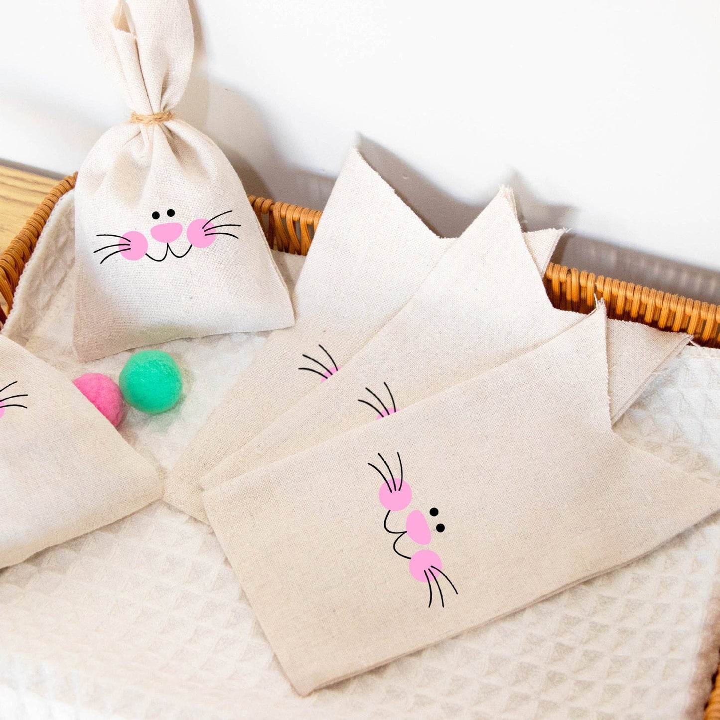 Easter Bunny pattern Candy Bag Easter Gift Wrapping Bag: Rabbit burlap sack (including rope)